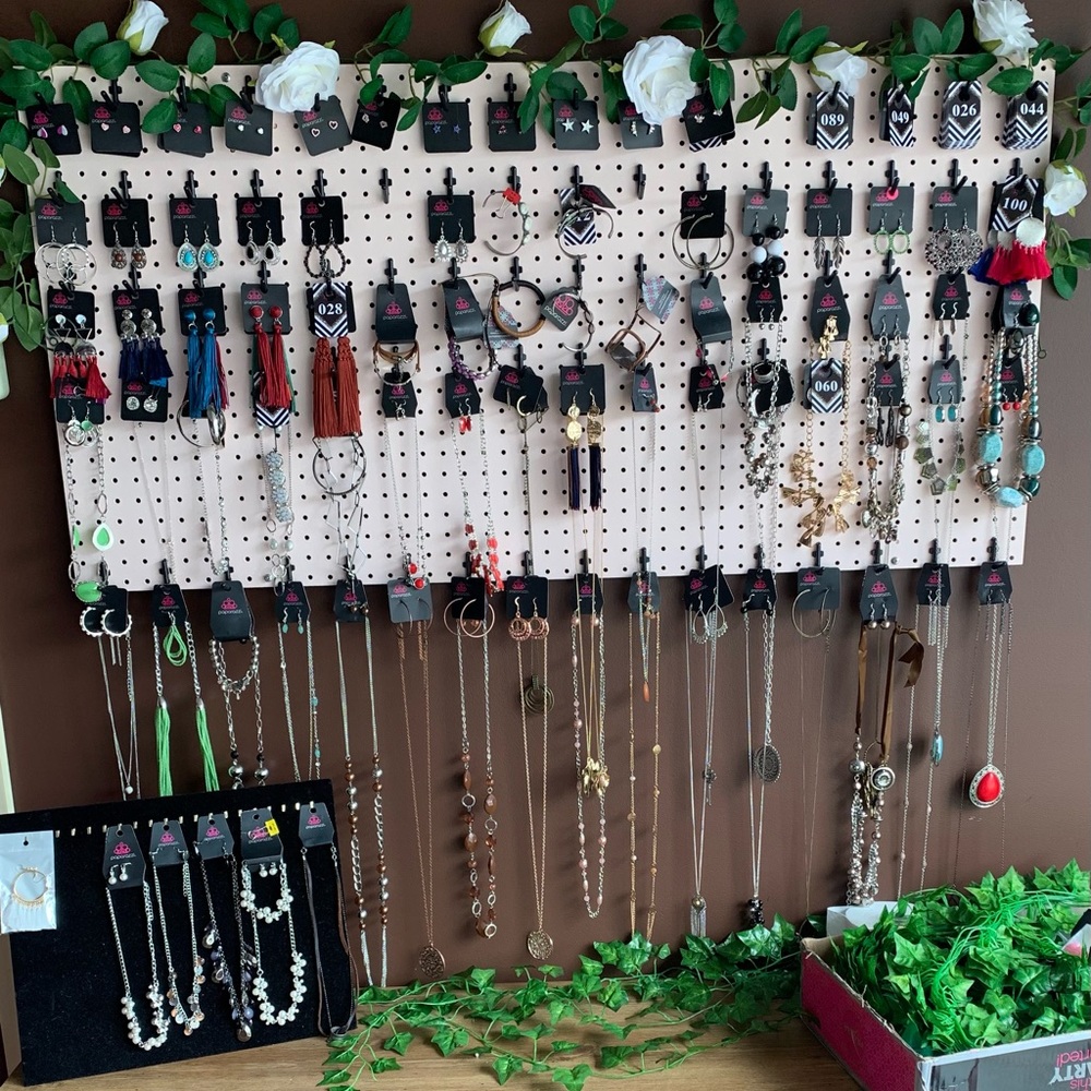 Paparazzi jewelry